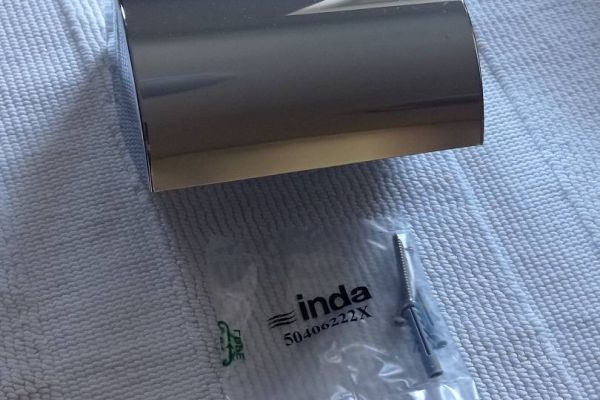 Toilettenpapierhalter mit Deckel