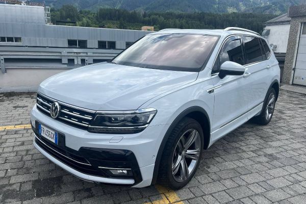 VW Tiguan 2.0 TDI R-Line 4 Motion