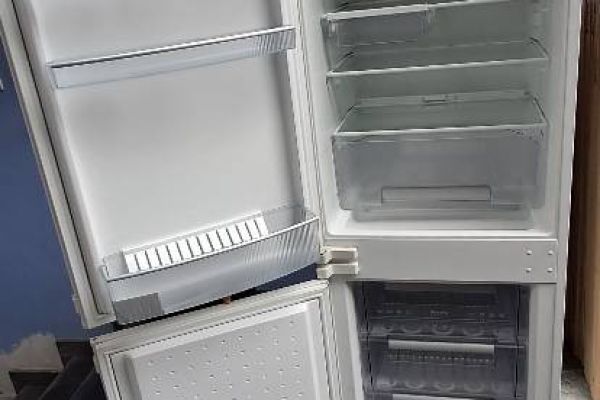 Kühlschrank mit Gefrierfach Neff