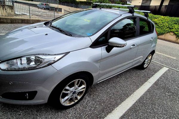 Verkaufe Ford Fiesta TDCI 75 PS, 99500 km, Baujahr 2016
