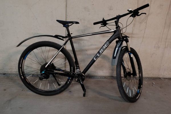 Fahrrad cube XL