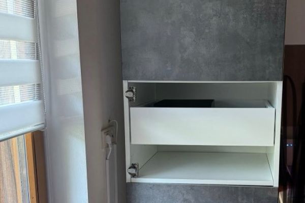 Ikea Metod Mikrowellen Hochschrank zu verkaufen