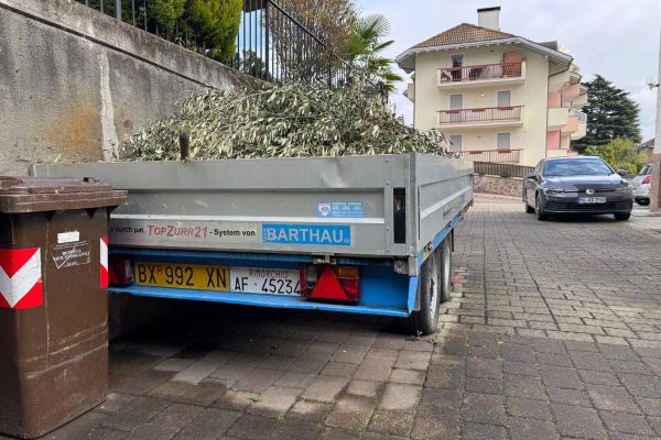 PKW Hänger BARTHAU zu verkaufen