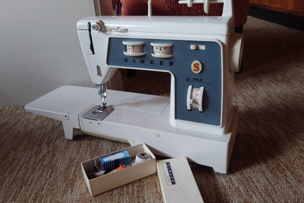 Nähmaschine Singer 764