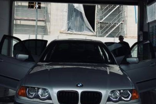 Verkaufe BMW 46 E
