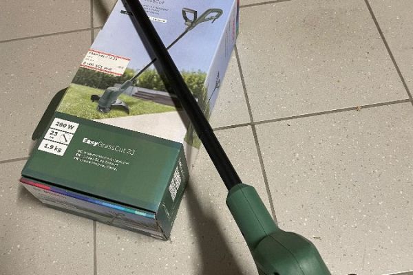 Bosch Rasentrimmer