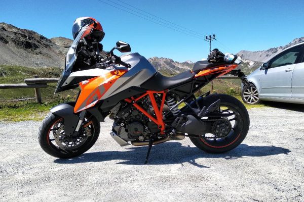 KTM 1290 Super Duke GT