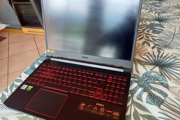 Acer Nitro 5 Gaming Laptop