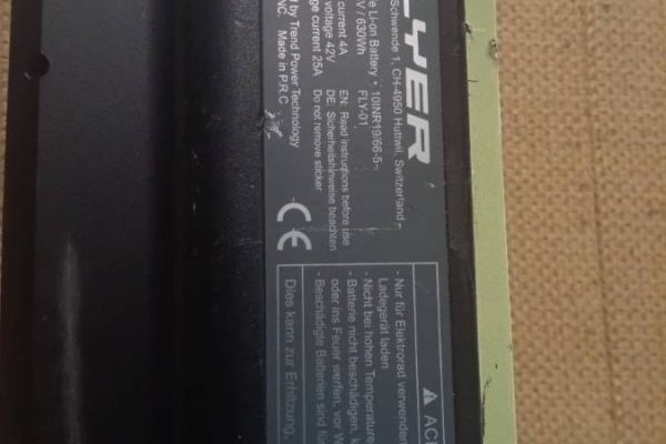 Flyer Akku 630 Wh zu verkaufen