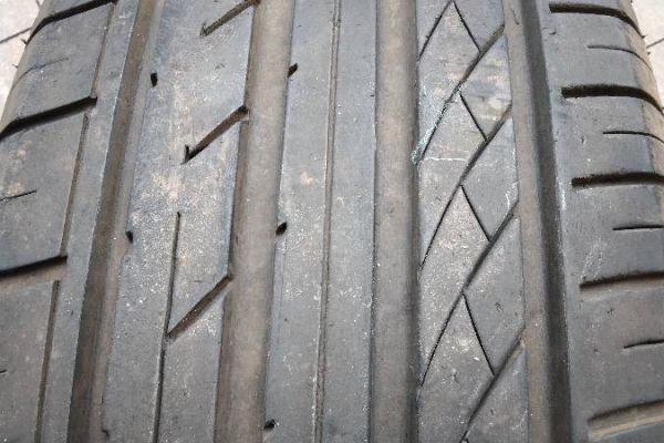 Una Gomma Stiva 195/55/16 91V XL