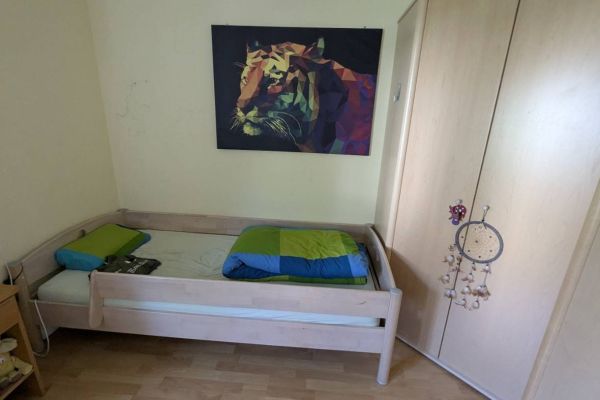 Kinder-/Jugendzimmer-Möbel in sehr gutem Zustand zu verkaufen