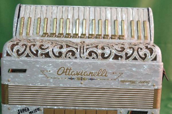 Einmalige Instrumente