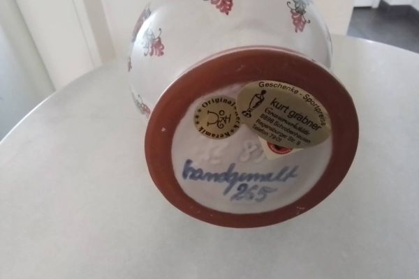Handgefertigt