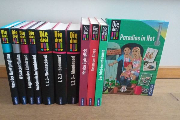 11 Bücher Die drei !!! neuwertig