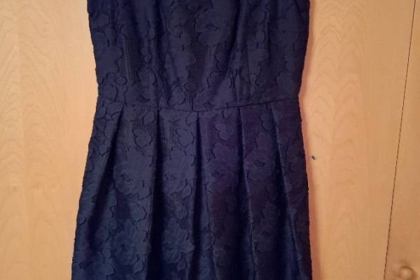 Kleid schwarz