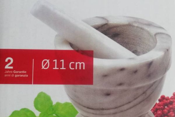 Mörser aus Marmor