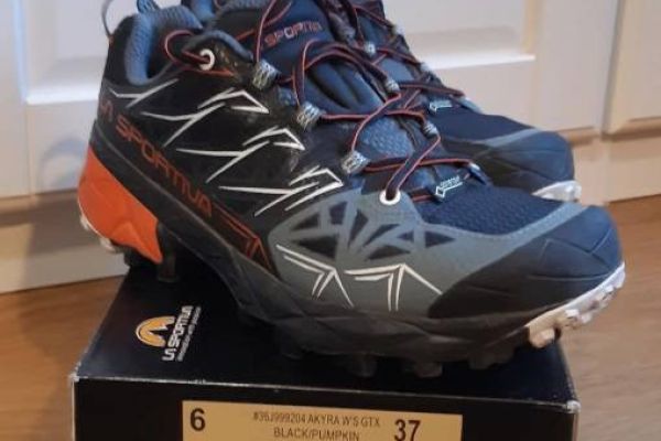 Scarpe da montagna "La Sportiva Akyra Woman Gtx"37