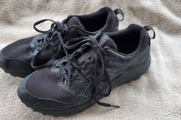 Turnschuhe Oasics Gr.41