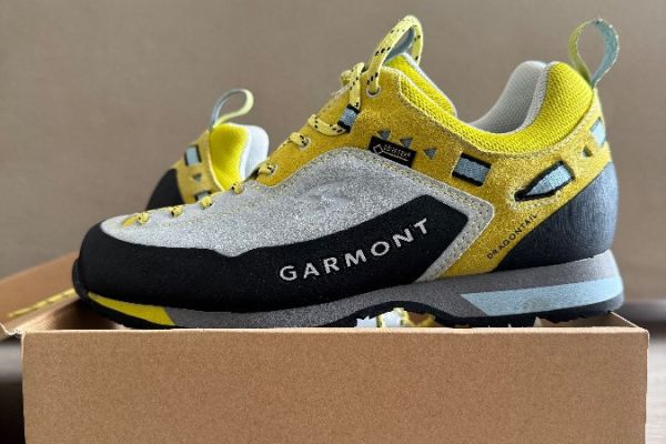 Verkaufe Neue Garmont Dragontail LT GTX WMS, Grösse 38
