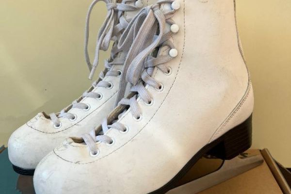 Schlittschuhe Damen, Gr 39