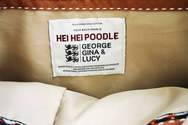 George Gina & Lucy Handtasche