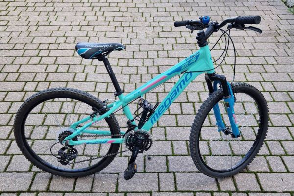 Kinderfahrrad 24 Zoll in sehr gutem Zustand