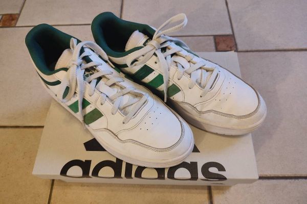 Adidas Turnschuhe