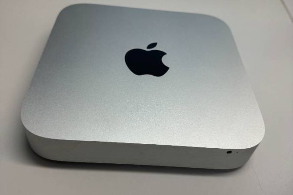 Mac Mini (Modell A1347) – professioneller Einsatz, sehr guter Zustand