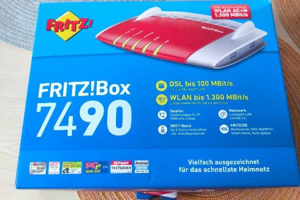 FRITZ!Box 7490 – Der WLAN-Klassiker! Fast neuwertig, rockt jedes Heimn