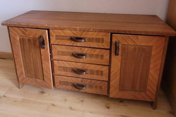 Verkaufe 2 Kommoden aus Holz / Vendo 2 cassettiere in legno