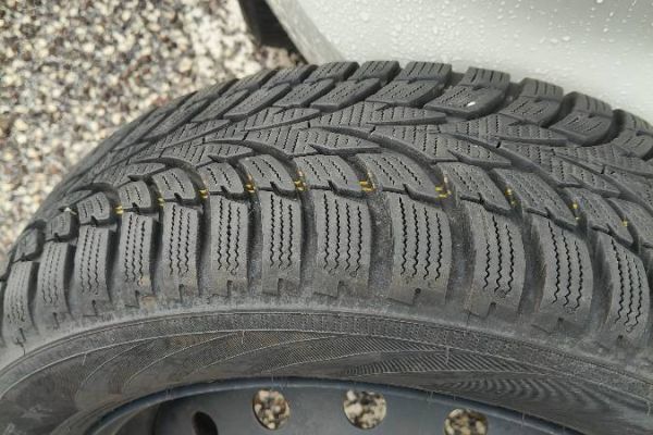 Winterreifen auf Stahlfelgen