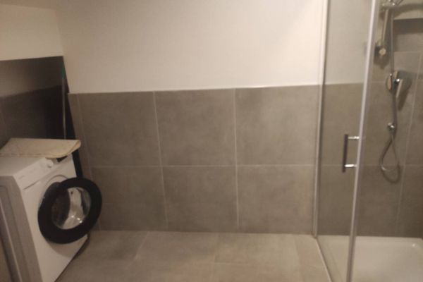 Duschkabine noch verpackt