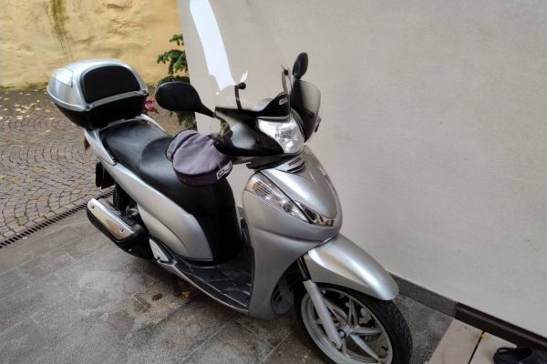 Verkaufe Scooter Honda