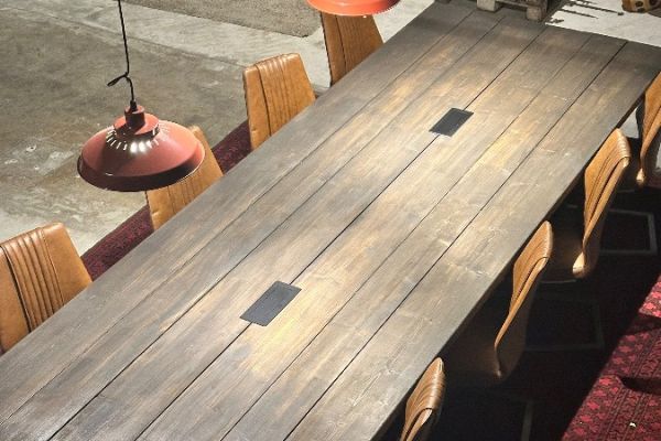 Holztisch massiv Fichte lasiert