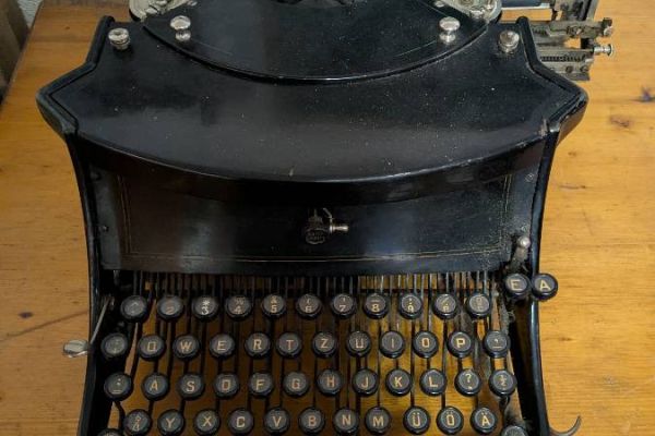 Schreibmaschine
