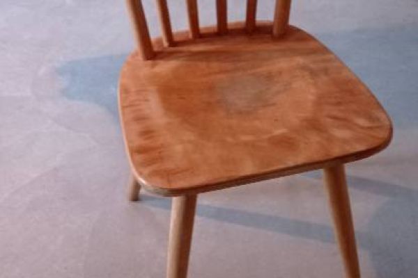 Stuhl - Holz - Stühle