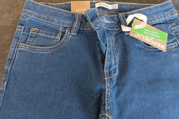 OVS-Jeanshose Groesse 10/11