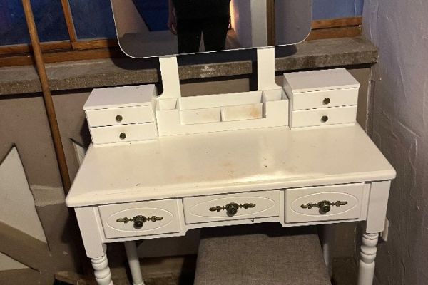 Schminktisch/ Schreibtisch