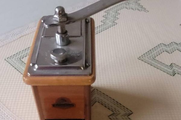 Verkaufe Kaffeemühle/ Vendo macinacaffè