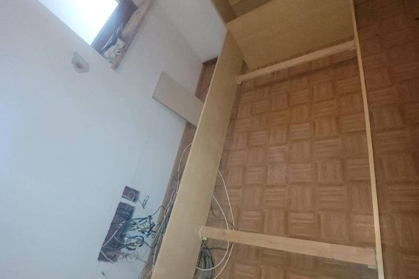 Verkaufe Einzelbett/ Vendo letto singolo