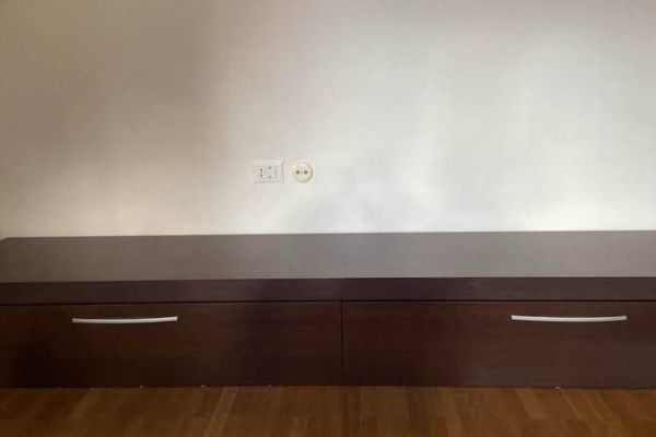 TV-Möbel mit 2 Schubladen