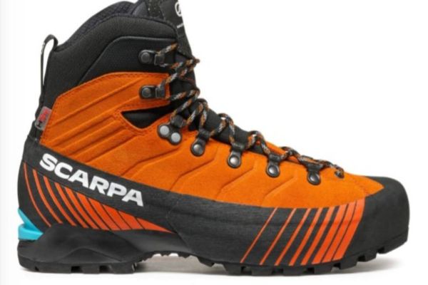 Verkaufe La Sportiva Herren Bergschuhe Gr. 45 neu