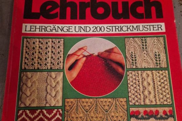 Strickbuch zu verkaufen