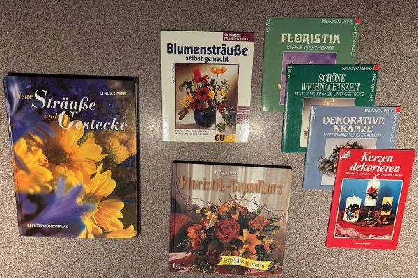 Bastelbücher - Floristik, Blumensträuße, Kerzen, Gestecke usw.