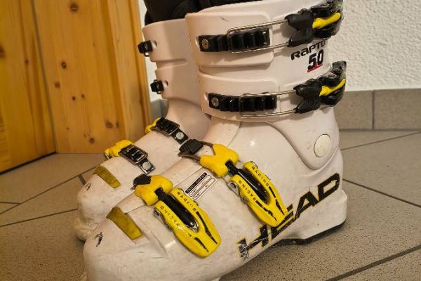 Skischuhe ca. 36 bis 37 (23 - 23.5)