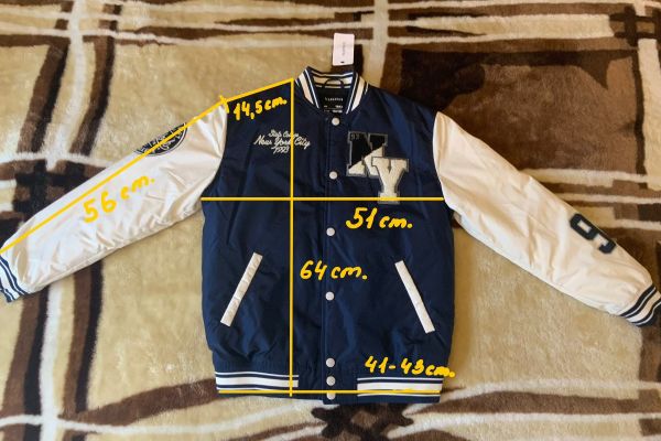 Kinder Jacke im amerikanischen College-Stil