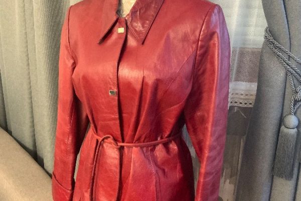 Rote Lederjacke / Ledermantel