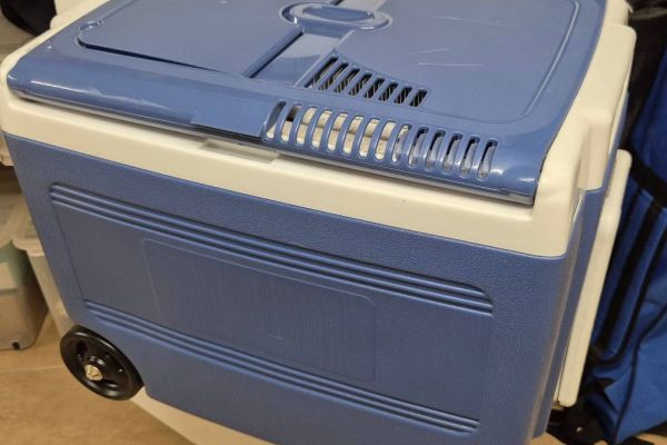 Kühlboxgerät