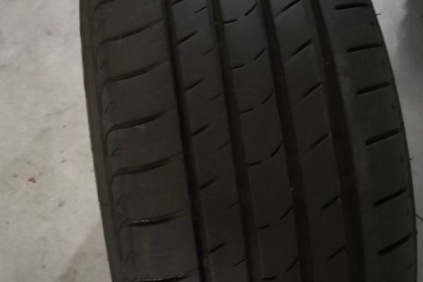 Nexen Nfera Ru1 215/55 R18 99V 4 pneumatici