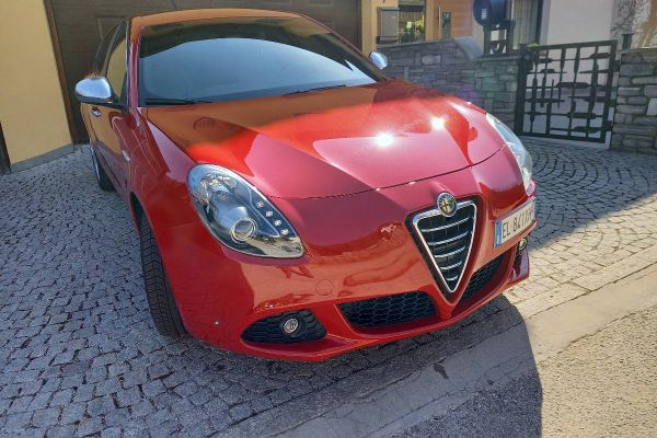 Alfa Romeo Giulietta 1.4 Turbo - 120Ps Benzin